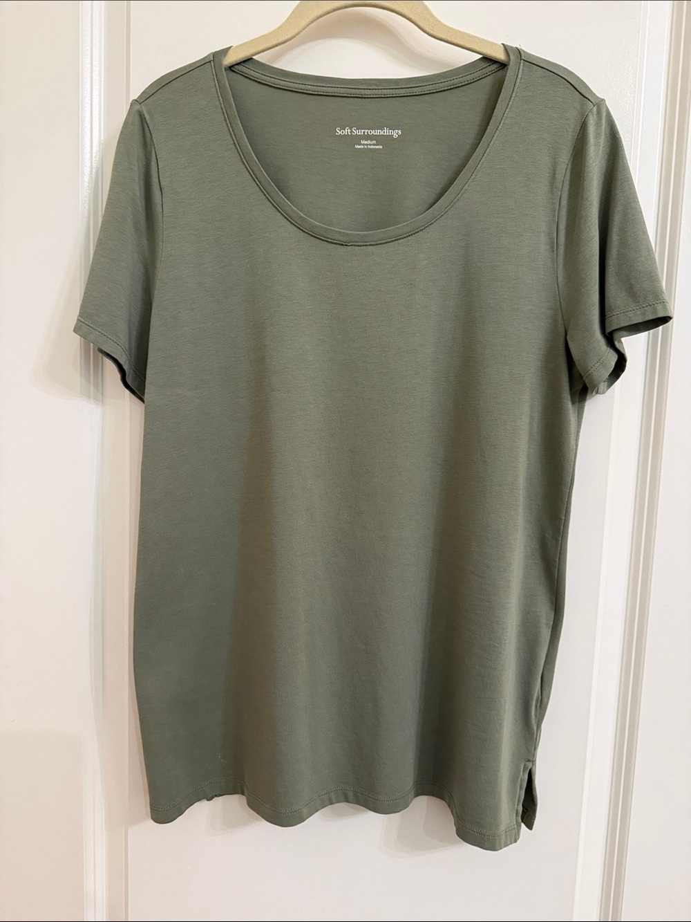 Soft Surroundings Olive Scoop Neck Short Sleeve Top